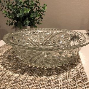 Traditional Crystal Serving Bowl